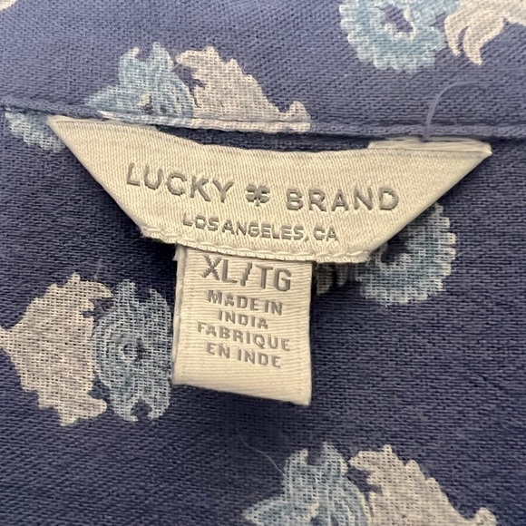 Lucky Brand Blue and White Patterned Button Up Lightweight Cotton Women's Shirt - Picture 4 of 13